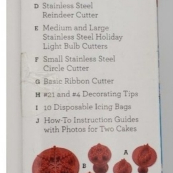 NEW CAKE BOSS 25 Pc WINTER  HOLIDAY  CAKE DECORATING KIT 25 PCS. - Picture 3 of 4